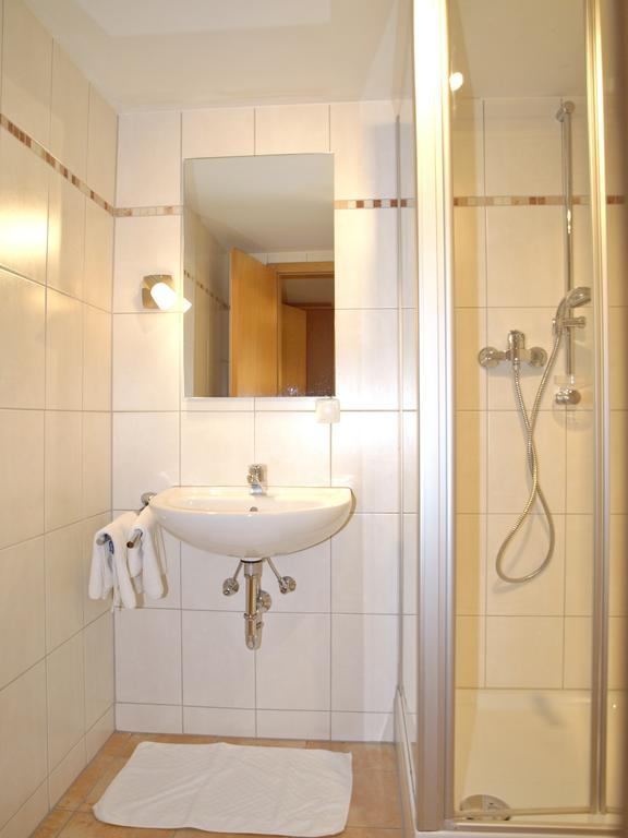 Gasthof Ramsauer Neufahrn in Niederbayern Bilik gambar
